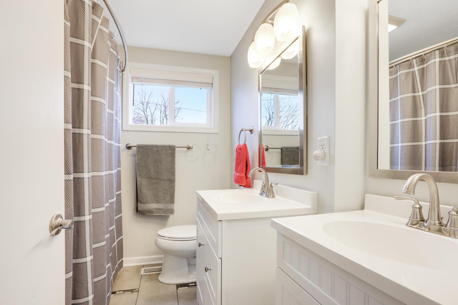 2891 Ashby Road Columbus, OH 43209 - Photo 26 of 38