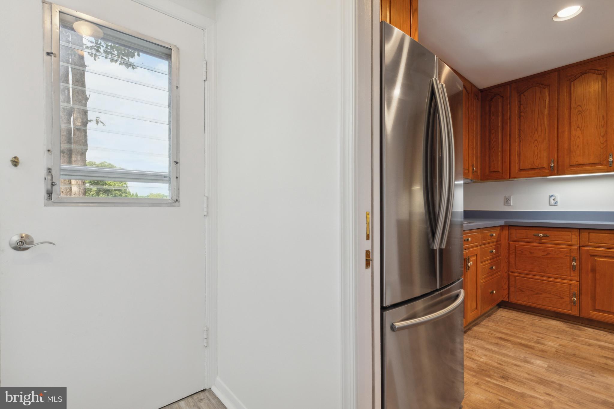 6715 Bellamy Avenue Springfield, VA 22152 - Photo 17 of 52