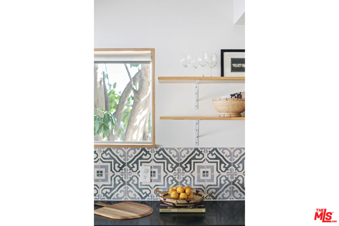 5740 Meridian Street Los Angeles, CA 90042 - Photo 25 of 50 a living room with furniture and a window