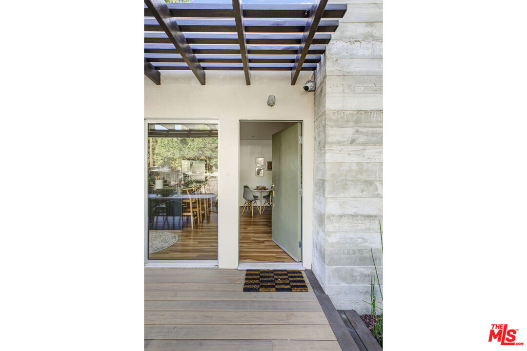 5740 Meridian Street Los Angeles, CA 90042 - Photo 9 of 50 a picture of a bathroom with a shower