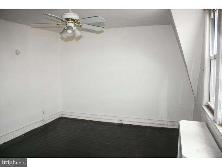 283 Sheffield Road Lansdowne, PA 19050 - Photo 10 of 17 Master Bedroom