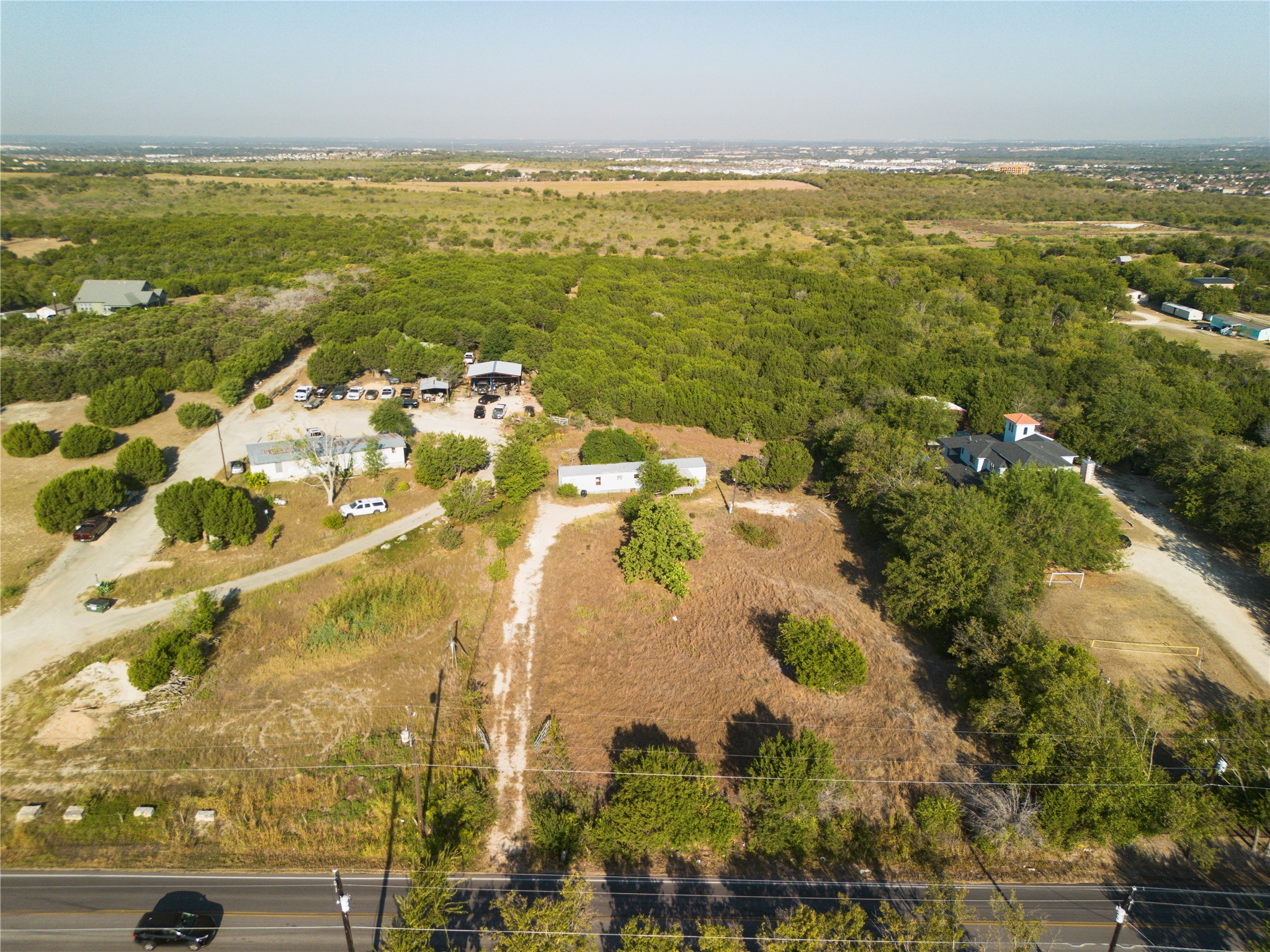9604 Thaxton Road Austin, TX 78747 - Photo 4 of 20