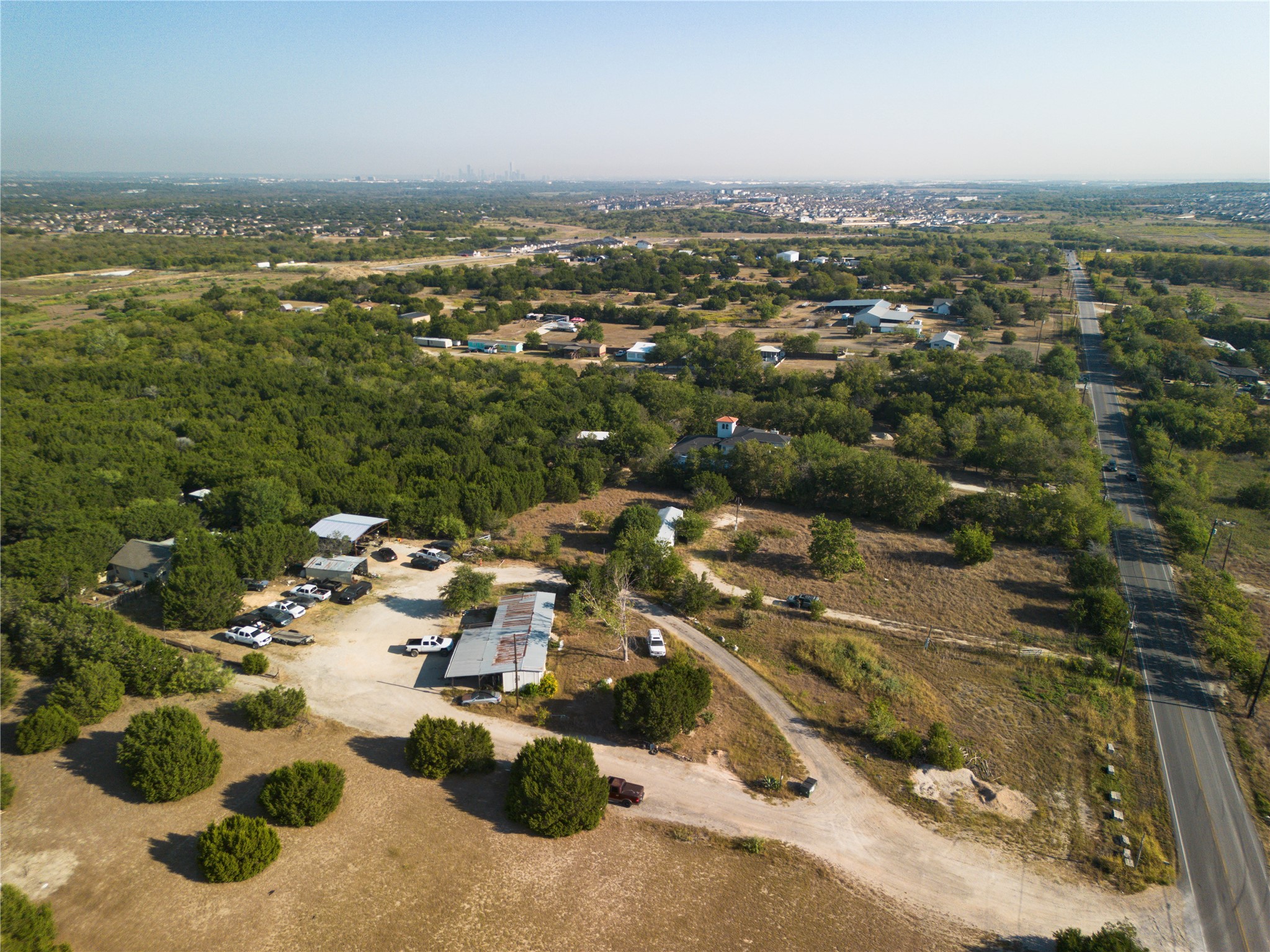 9604 Thaxton Road Austin, TX 78747 - Photo 6 of 20