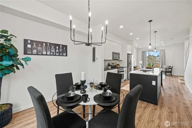 $575,000 | 32730 Hemlock Avenue Southeast, Black Diamond, WA 98010