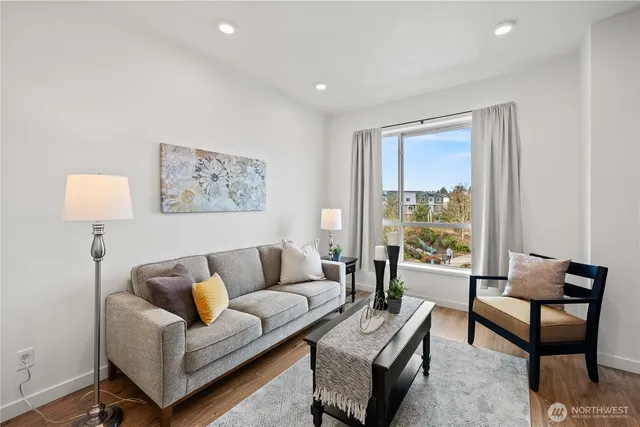 $575,000 | 32730 Hemlock Avenue Southeast, Black Diamond, WA 98010