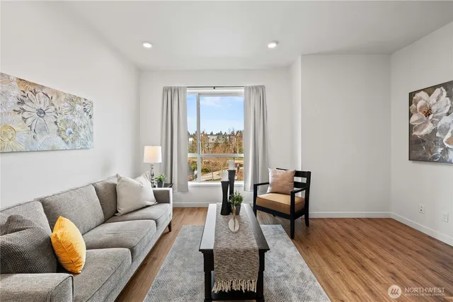 $575,000 | 32730 Hemlock Avenue Southeast, Black Diamond, WA 98010