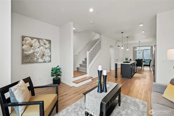 $550,000 | 32730 Hemlock Avenue Southeast, Black Diamond, WA 98010