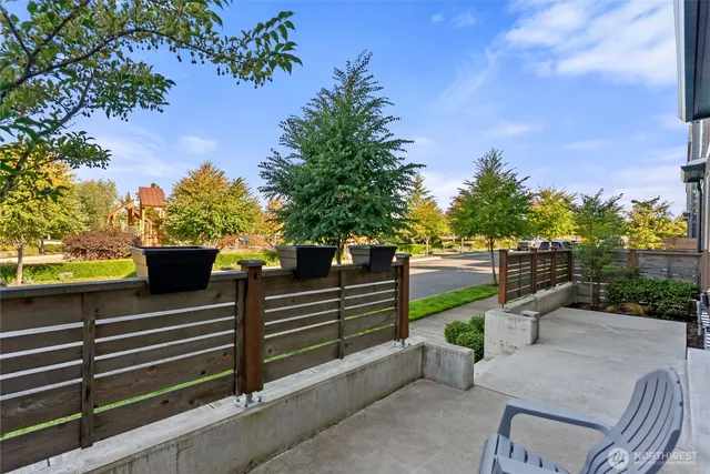 $575,000 | 32730 Hemlock Avenue Southeast, Black Diamond, WA 98010