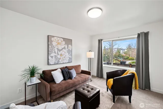 $575,000 | 32730 Hemlock Avenue Southeast, Black Diamond, WA 98010