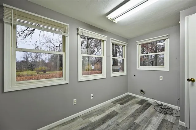 $450,000 | 8009 Missouri YY, Peculiar, MO 64078