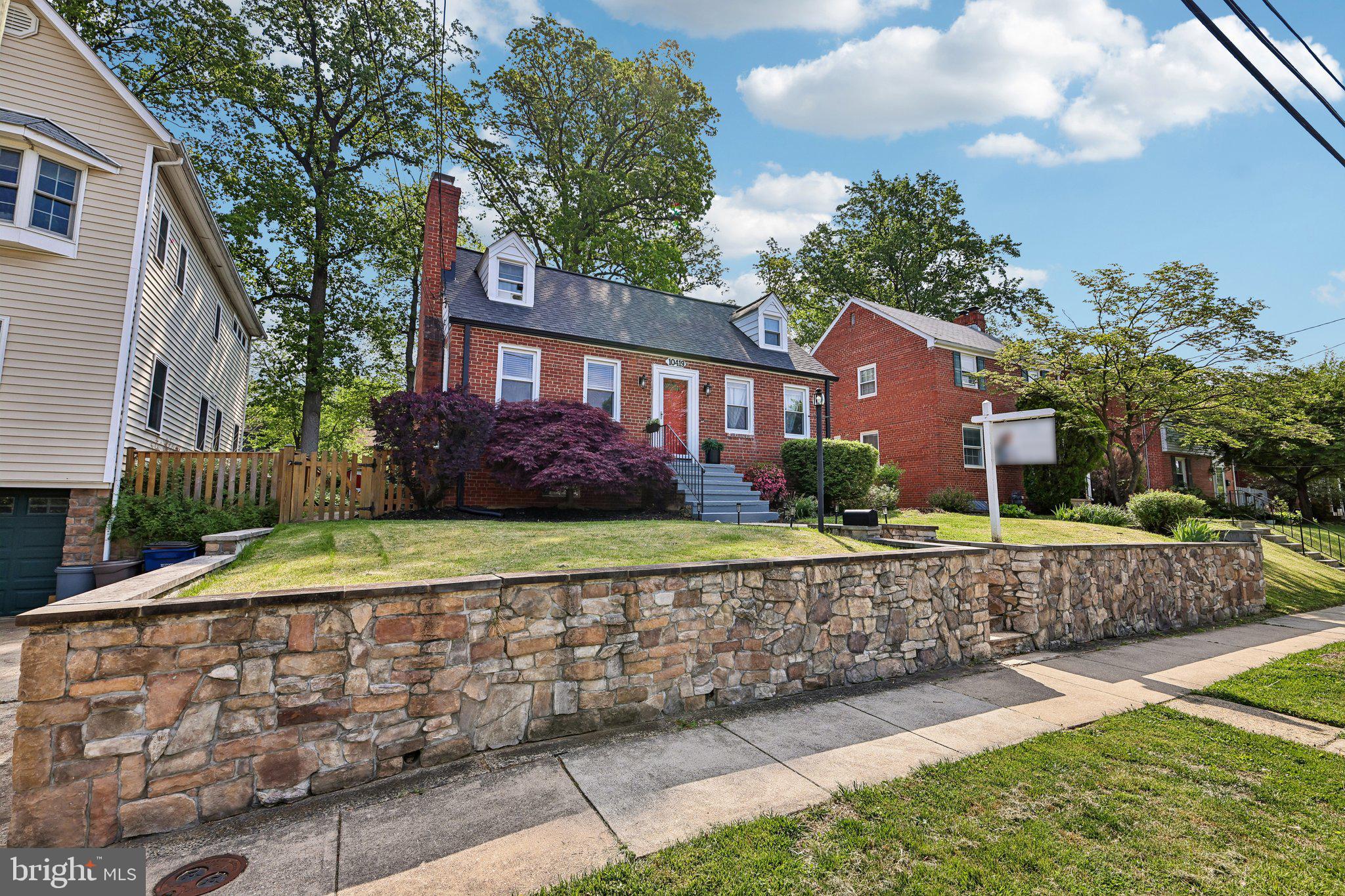 10419 Huntley Avenue Silver Spring, MD 20902 - Photo 2 of 42