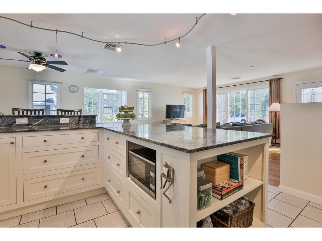 7 Jesse George Road Plaistow, NH 03865 - Photo 19 of 36 Gallery Image 19