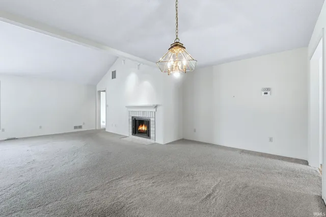 $249,900 | 2928 Wood Knoll Lane, Fort Wayne, IN 46804