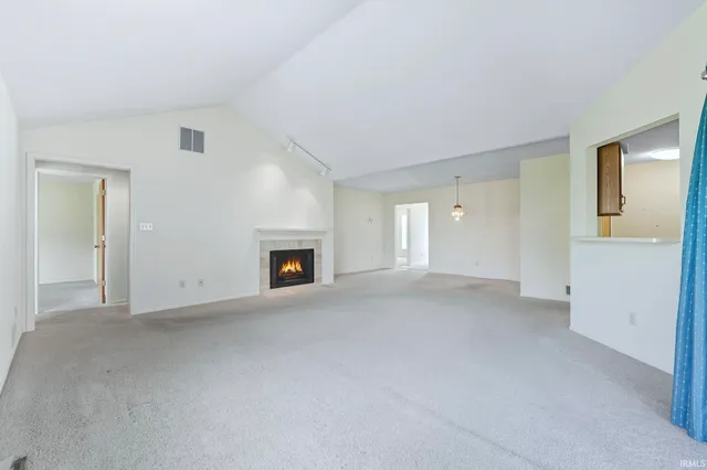 $249,900 | 2928 Wood Knoll Lane, Fort Wayne, IN 46804