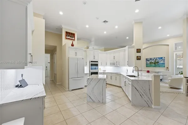 $950,000 | 6113 Northwest 53rd Circle, Coral Springs, FL 33067