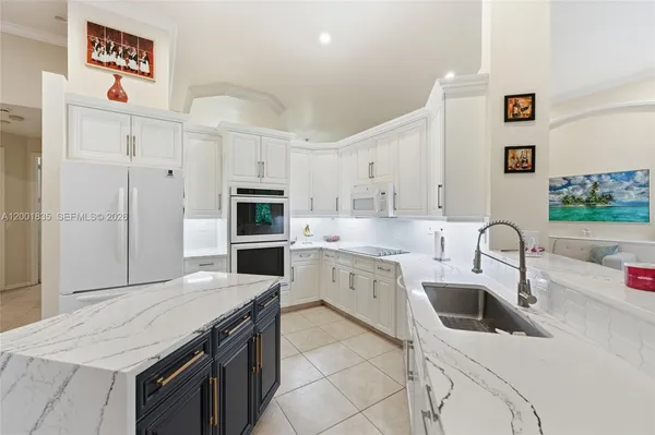 $950,000 | 6113 Northwest 53rd Circle, Coral Springs, FL 33067