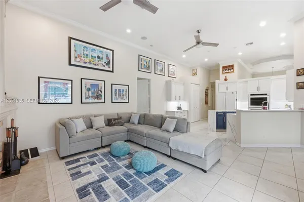 $950,000 | 6113 Northwest 53rd Circle, Coral Springs, FL 33067