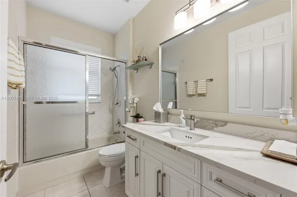 $950,000 | 6113 Northwest 53rd Circle, Coral Springs, FL 33067