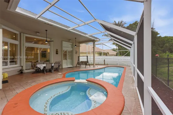 $950,000 | 6113 Northwest 53rd Circle, Coral Springs, FL 33067