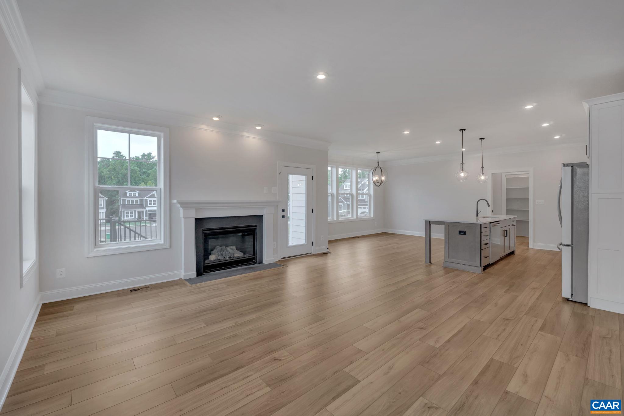 62 B Springdale Road Waynesboro, VA 22980 - Photo 13 of 56
