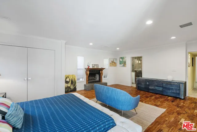 $2,295,000 | 6570 Lakeridge Road, Los Angeles, CA 90068