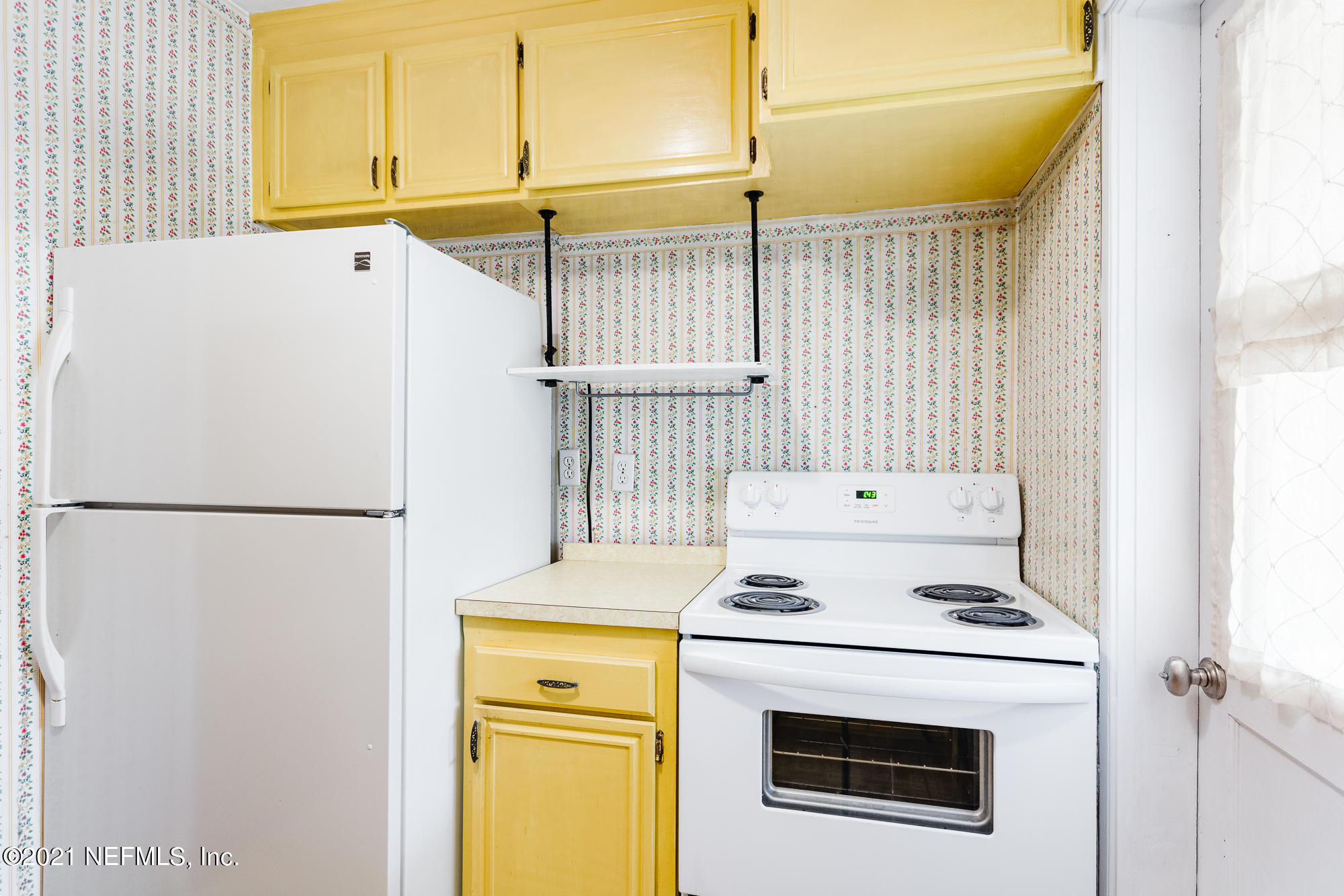 6246 Gloucester Road Jacksonville, FL 32216 - Photo 10 of 17 Kitchen II