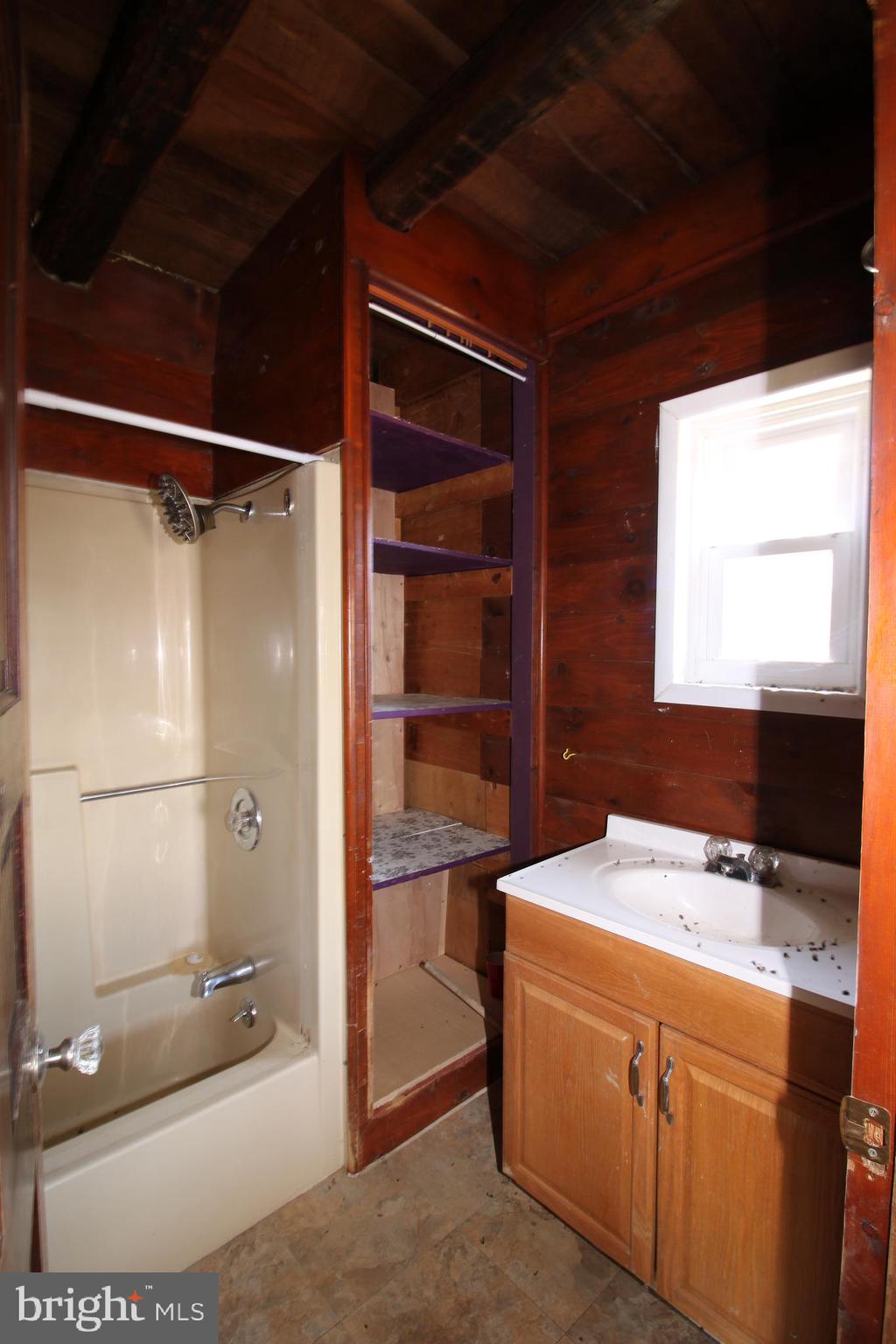 423 Norris Road Airville, PA 17302 - Photo 15 of 43 Gallery Image 15