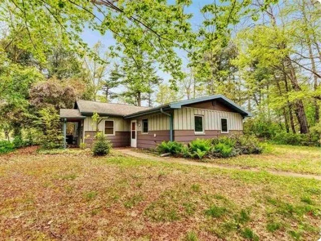 $315,900 | N7119 River Drive, Shawano, WI 54166