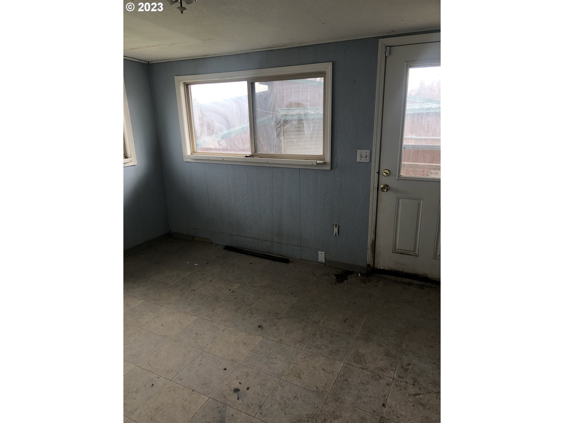 73263 Southeast 54th Street Pendleton, OR 97801 - Photo 16 of 17 Gallery Image 16