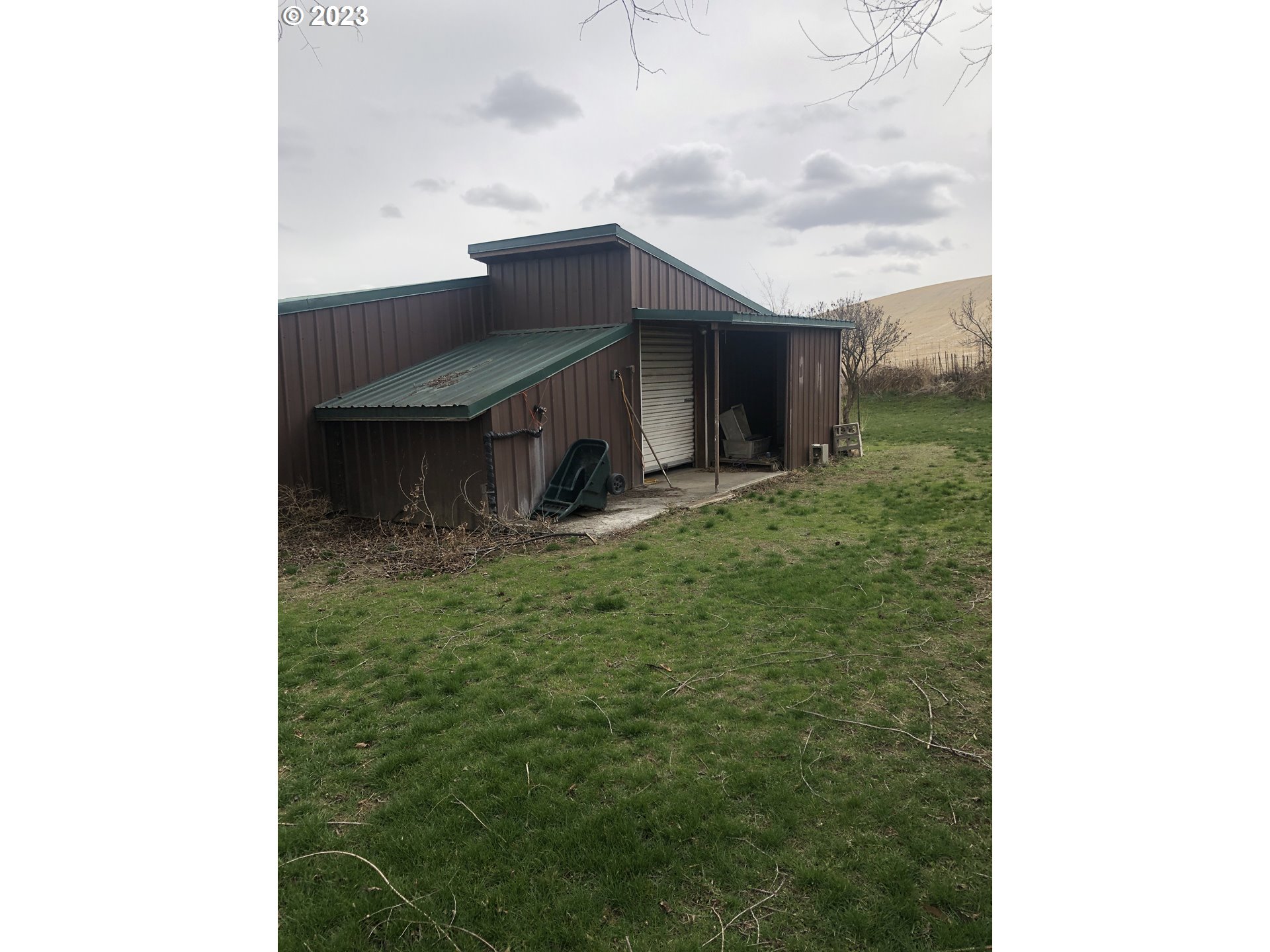 73263 Southeast 54th Street Pendleton, OR 97801 - Photo 5 of 17 Gallery Image 5