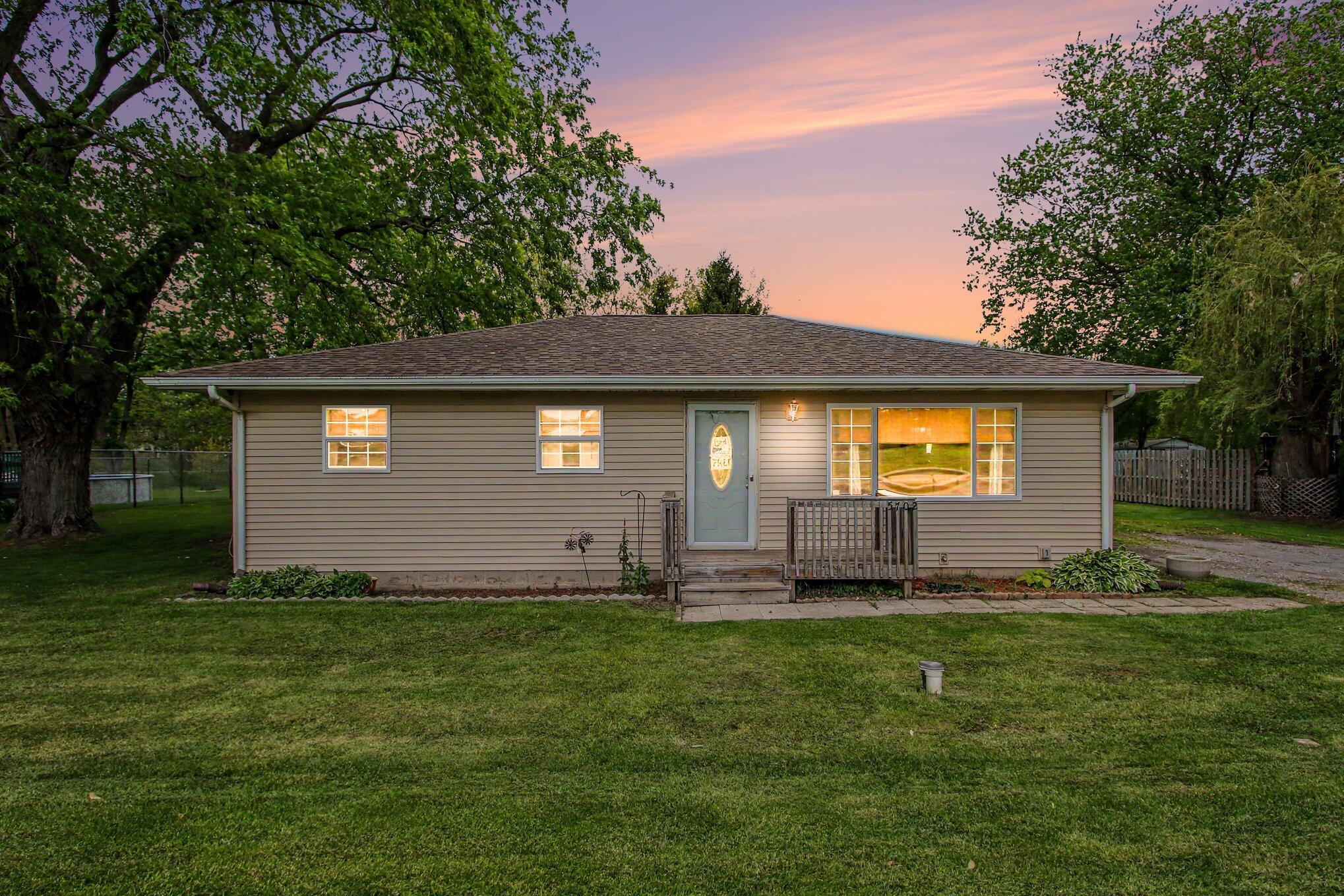 5702 Lute Road Portage, IN 46368 - Photo 4 of 16 2038x1359