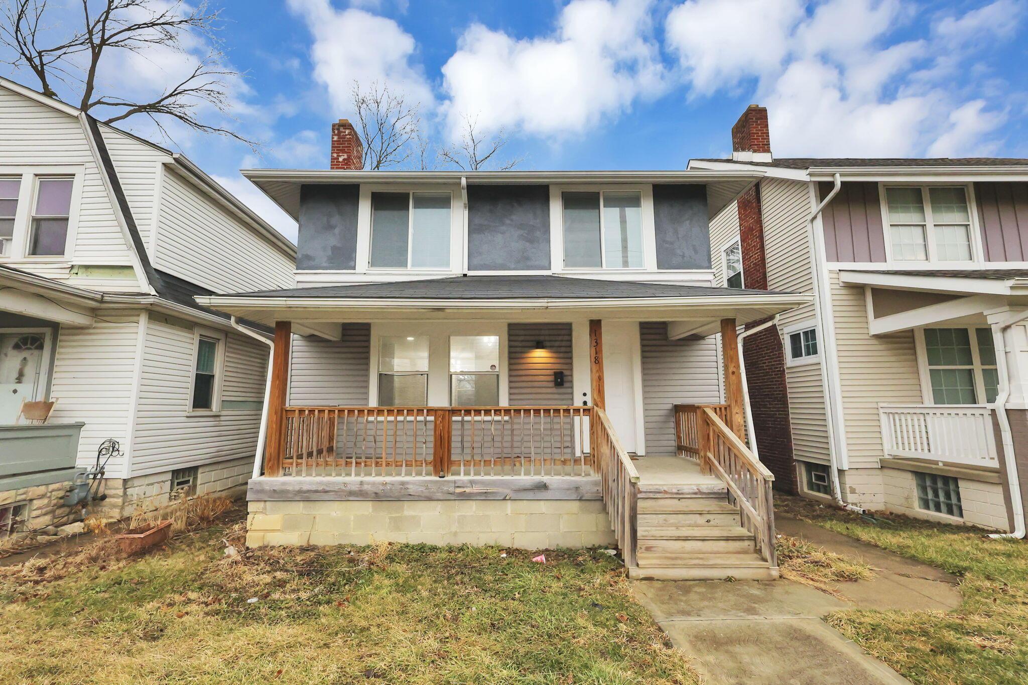 1318 Lockbourne Road Columbus, OH 43206 - Photo 1 of 53