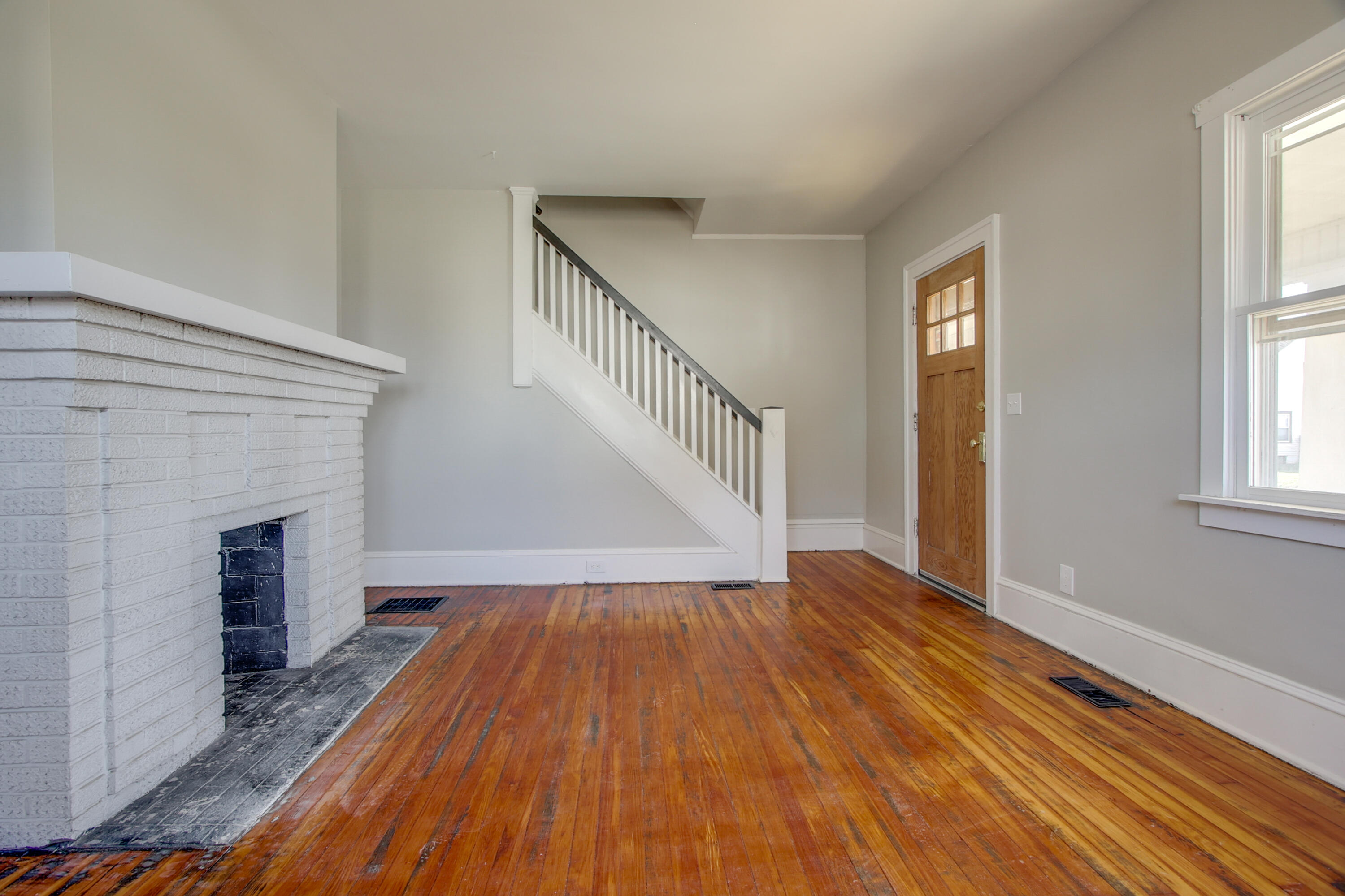 552 East Cecil Street Springfield, OH 45503 - Photo 6 of 55 552 E Cecil (9)
