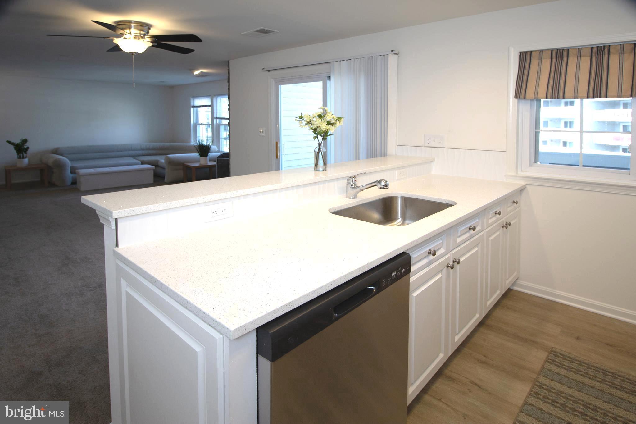 12929 Grays Pointe Road, Unit B Fairfax, VA 22033 - Photo 20 of 60