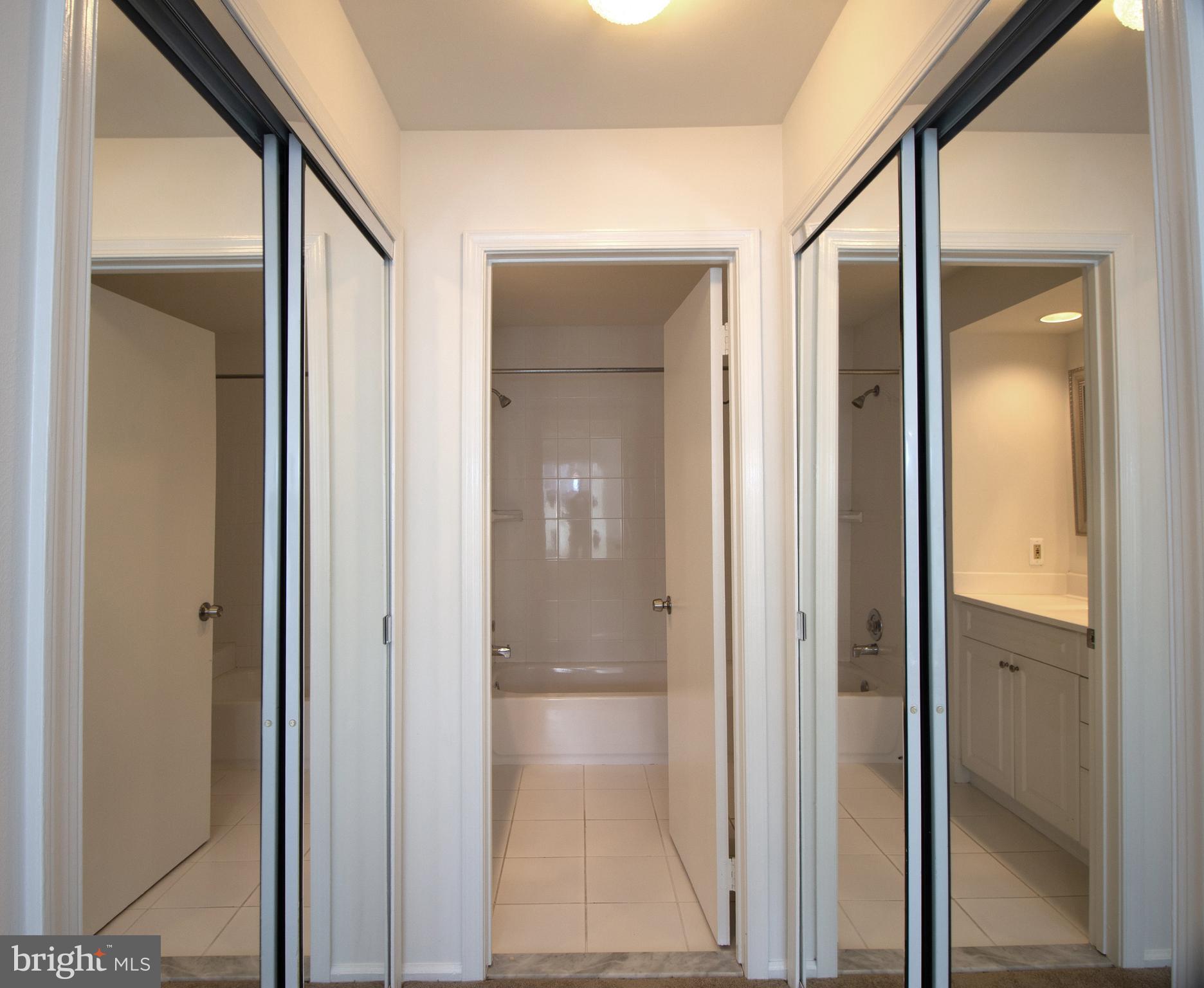 12929 Grays Pointe Road, Unit B Fairfax, VA 22033 - Photo 37 of 60