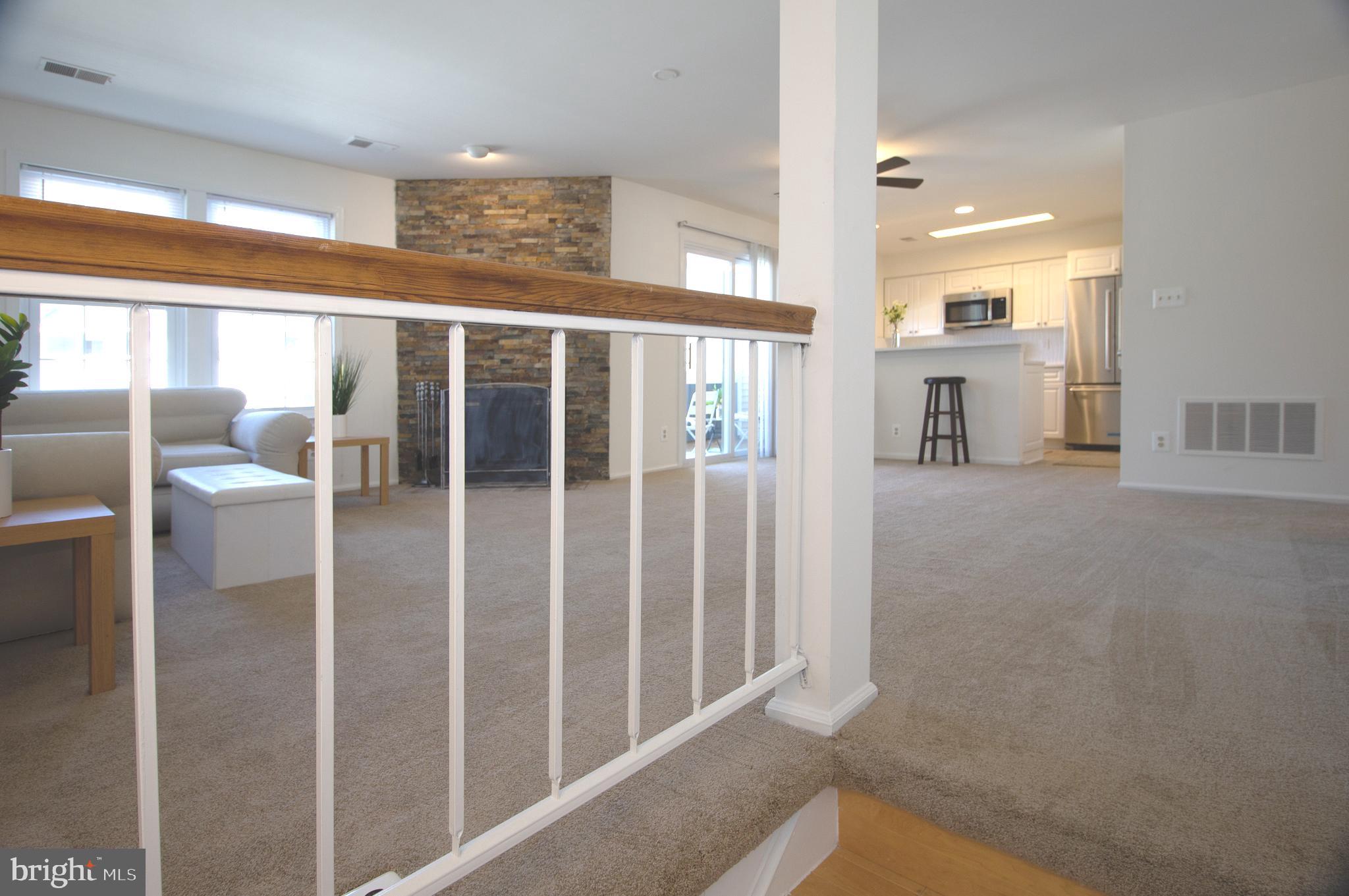 12929 Grays Pointe Road, Unit B Fairfax, VA 22033 - Photo 5 of 60