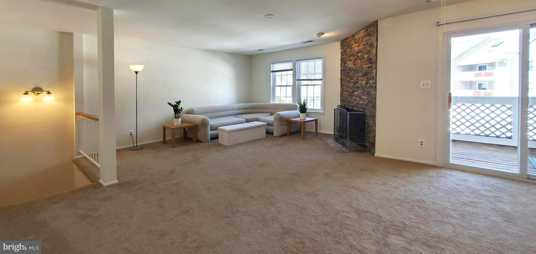 12929 Grays Pointe Road, Unit B Fairfax, VA 22033 - Photo 9 of 60