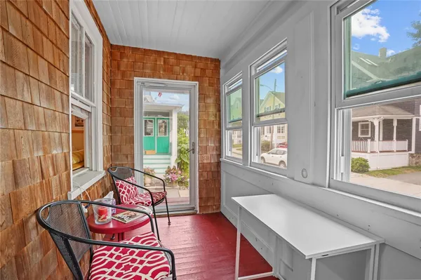 $2,500 | 12 Hammond Street, Newport, RI 02840