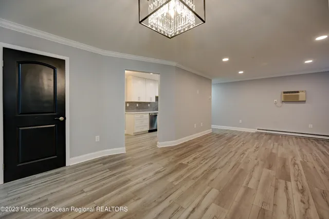 $2,300 | 58 Amberly Drive, Unit A, Manalapan, NJ 07726