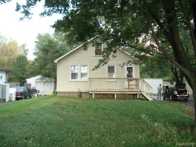 7803 Beck Road Belleville, MI 48111 - Photo 1 of 1 DSC04283