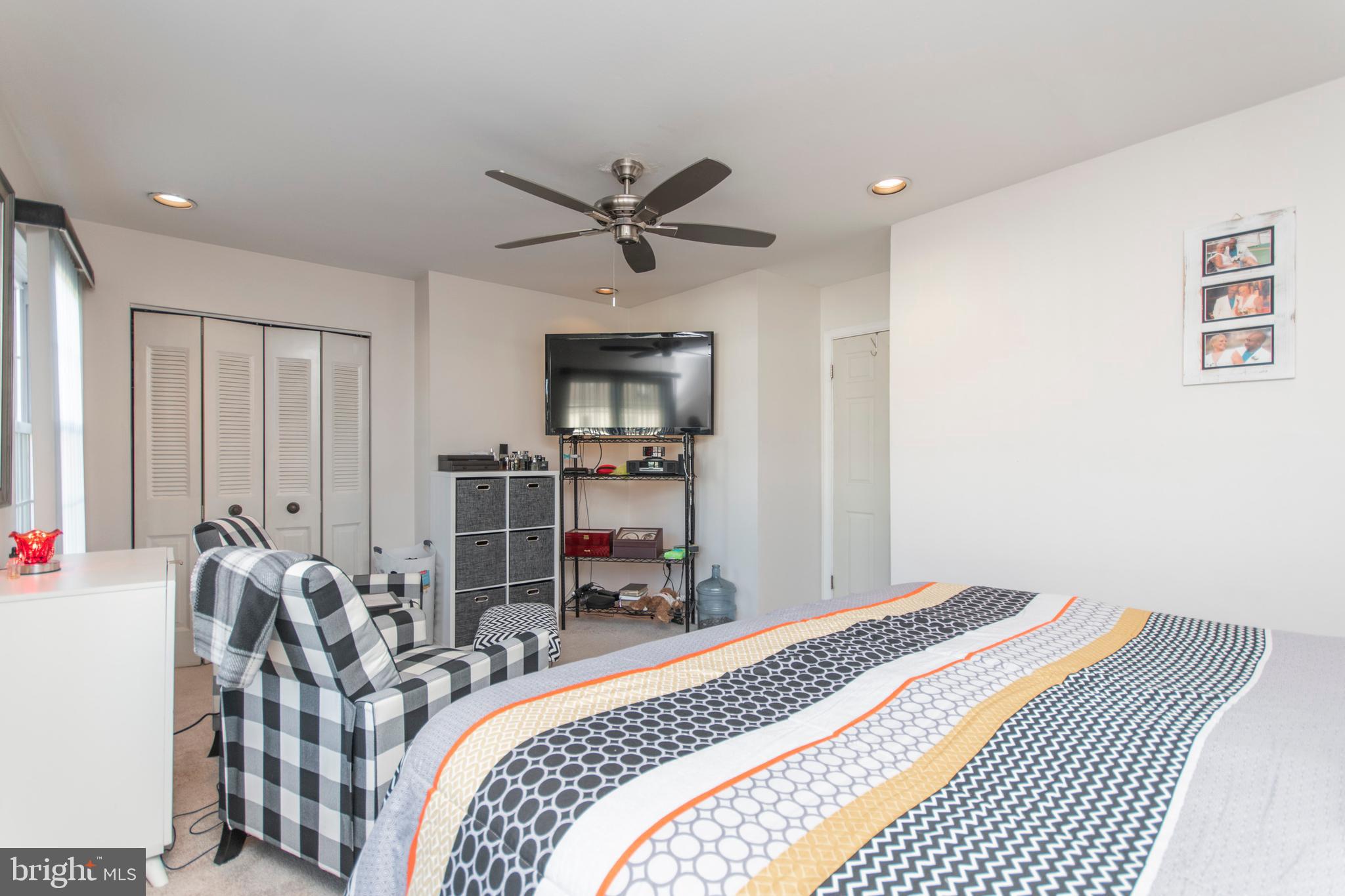 6 Mitchell Court Burlington, NJ 08016 - Photo 10 of 17