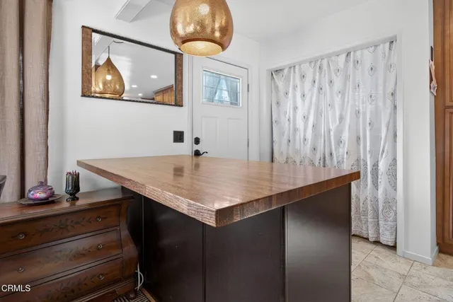 $975,000 | 3146 Strathmore Drive, Ventura, CA 93003