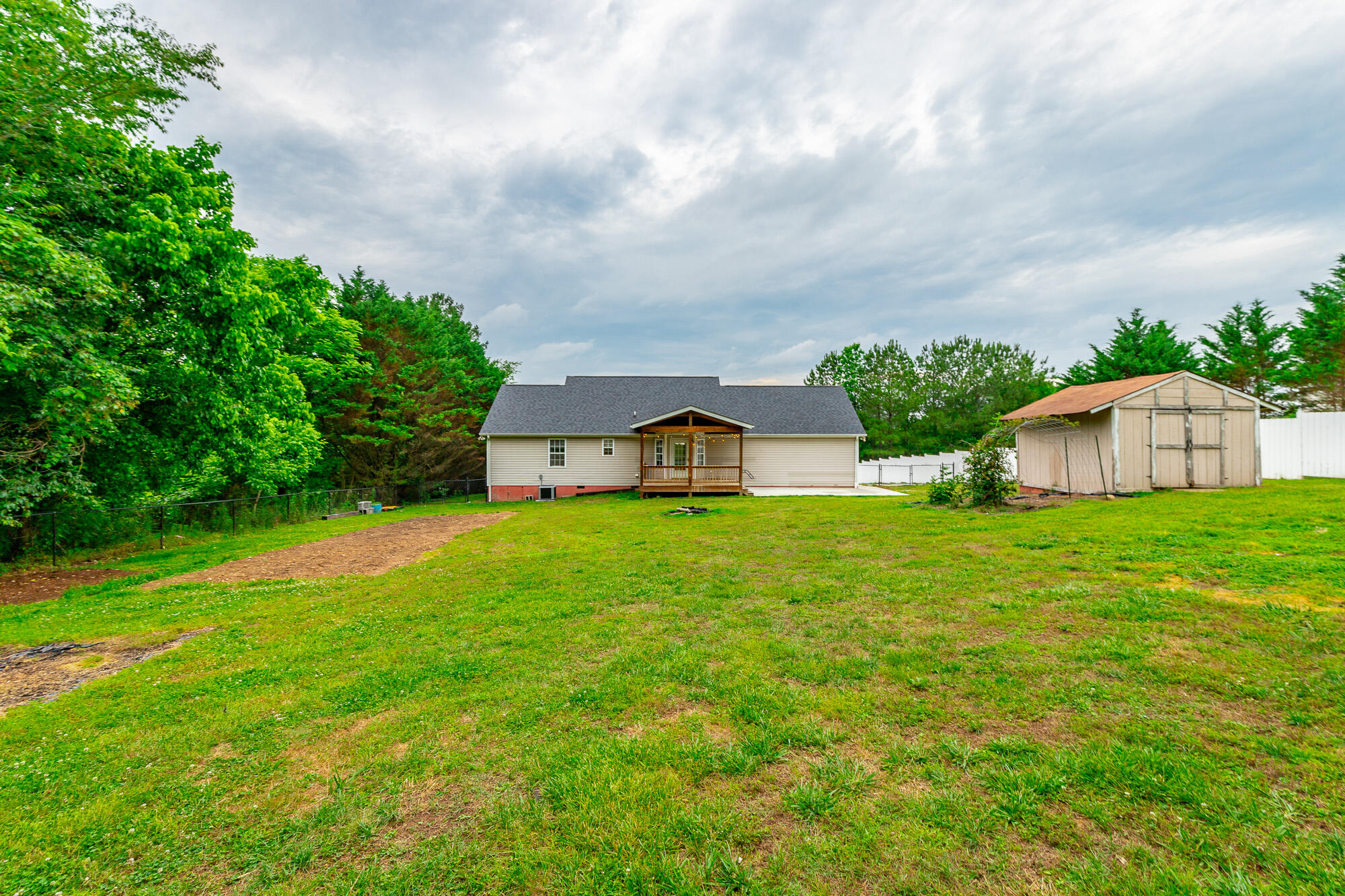1092 Beaumont Road Ringgold, GA 30736 - Photo 18 of 68 1092 Beaumont Road HD-19
