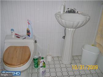 1141 Tree Street Philadelphia, PA 19148 - Photo 6 of 12 Bathroom
