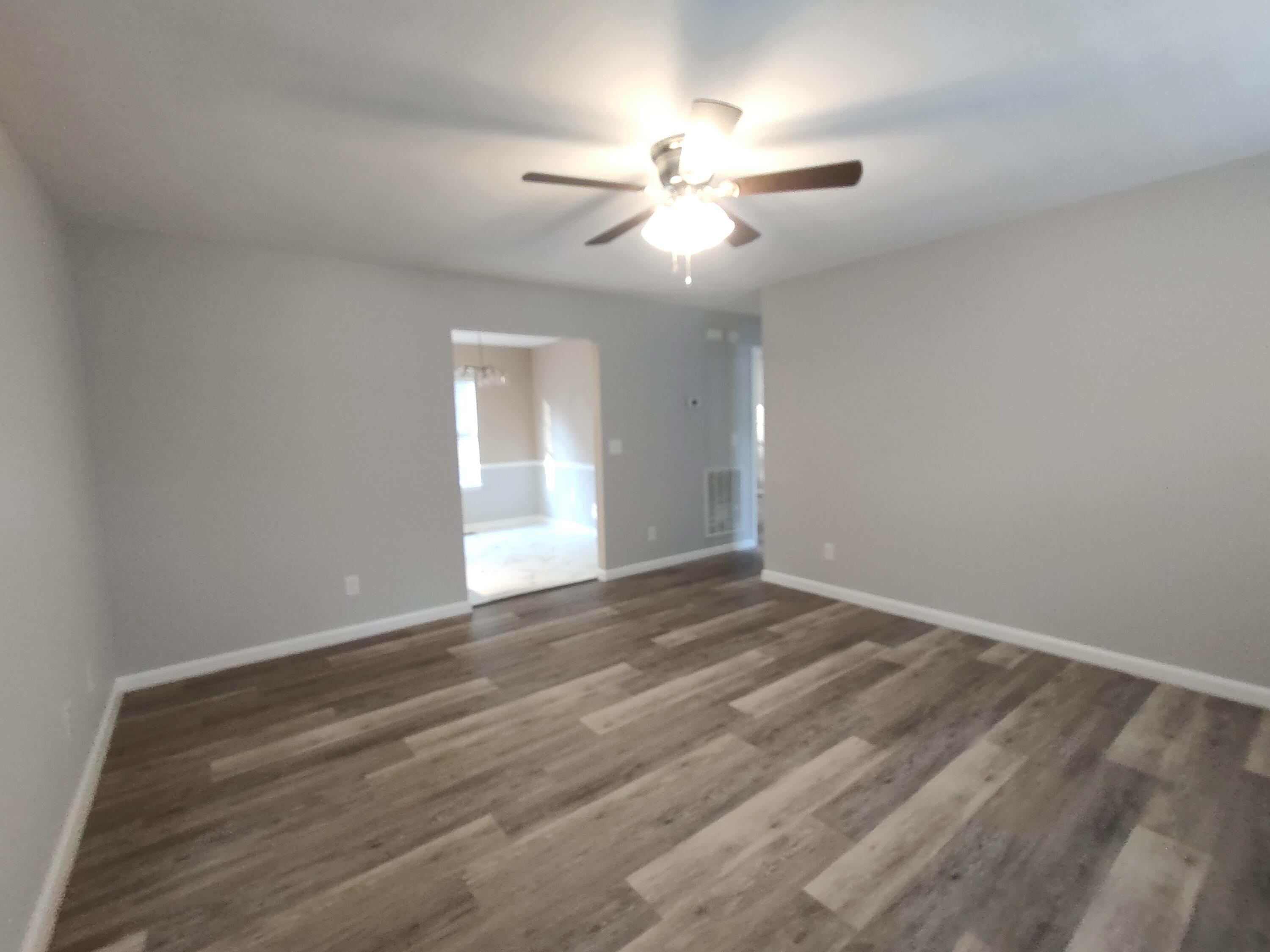 205 Pinewood Drive Rock Spring, GA 30739 - Photo 2 of 15 1000001397