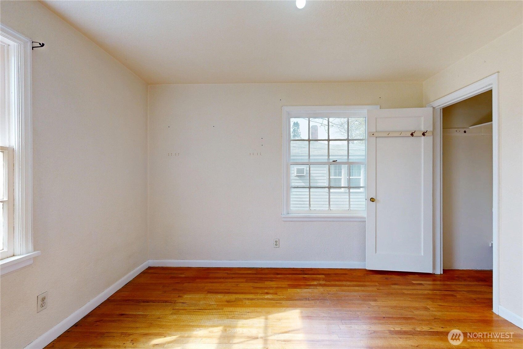 522 Southwest 1st Street College Place, WA 99324 - Photo 16 of 26