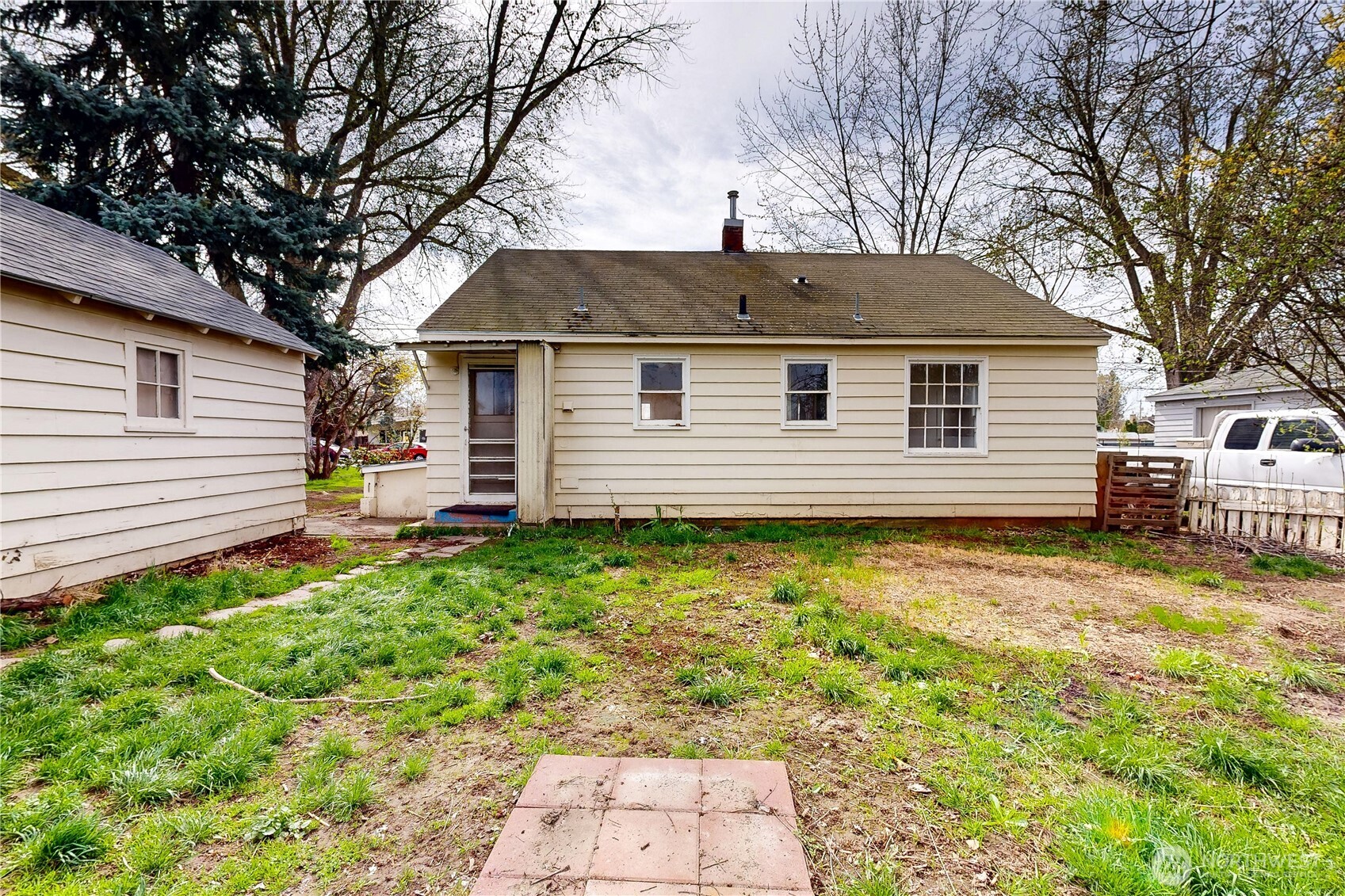 522 Southwest 1st Street College Place, WA 99324 - Photo 24 of 26