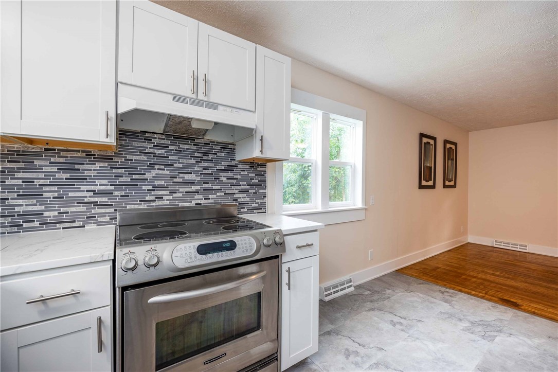 15 Green Ivy Circle Henrietta, NY 14623 - Photo 11 of 33