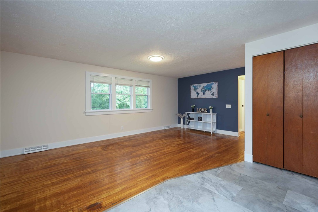 15 Green Ivy Circle Henrietta, NY 14623 - Photo 13 of 33