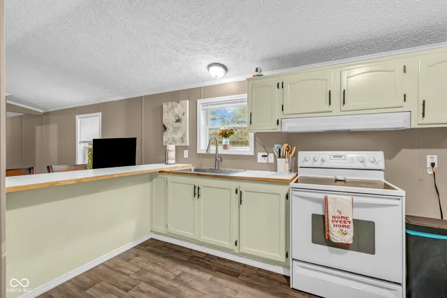 $98,500 | 396 Cool Evening Court, Cloverdale, IN 46120